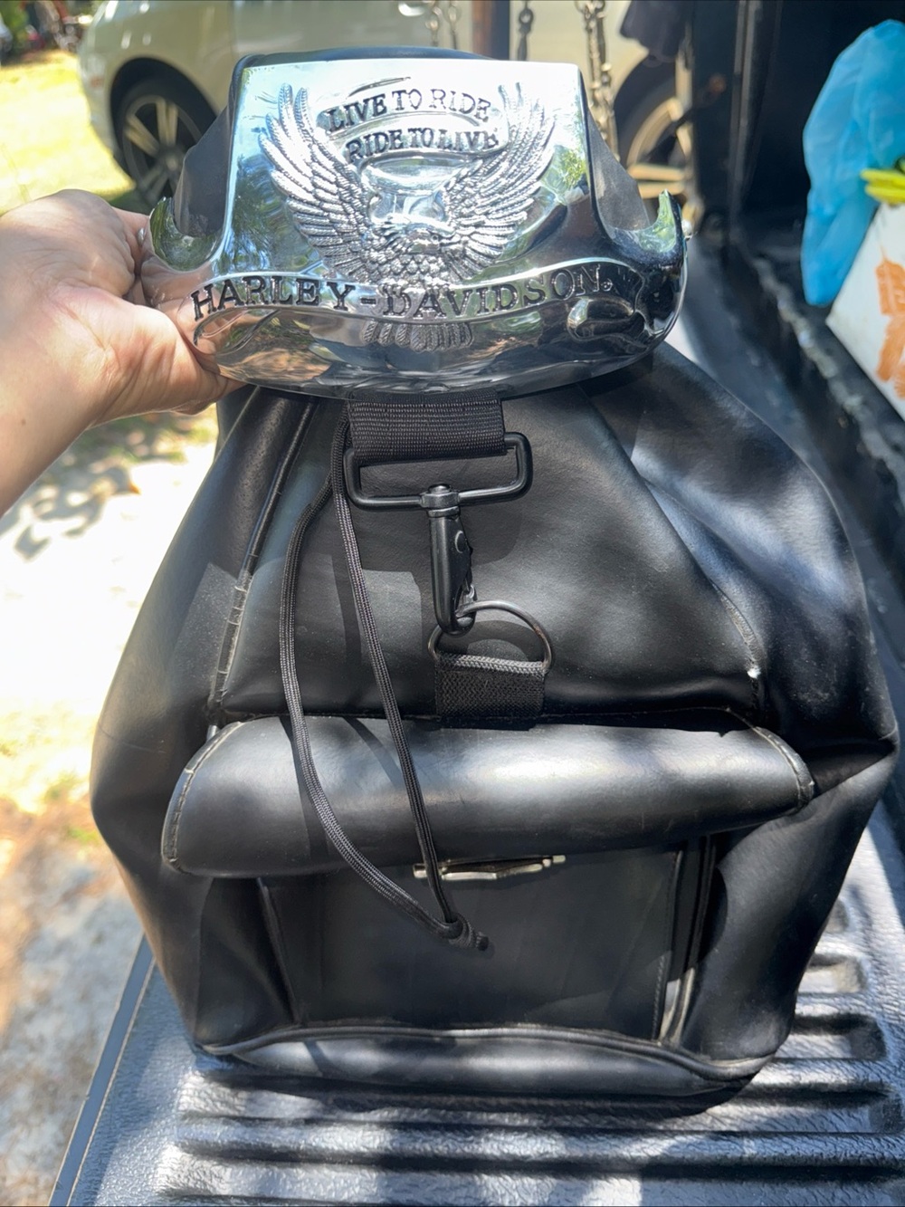 Harley-Davidson Black Leather Men’s Motorcycle Sissy Bar Bag